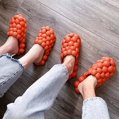 Heidi - Damen Kuschelige TikTok Hausschuhe Trendige Pantoletten