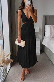 Elsa | Elegantes Plissiertes Maxikleid – Schwarz