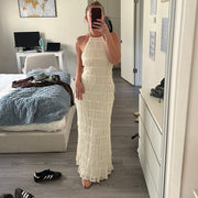 Caroline | Texturiertes Halterneck-Maxikleid – Aprikose