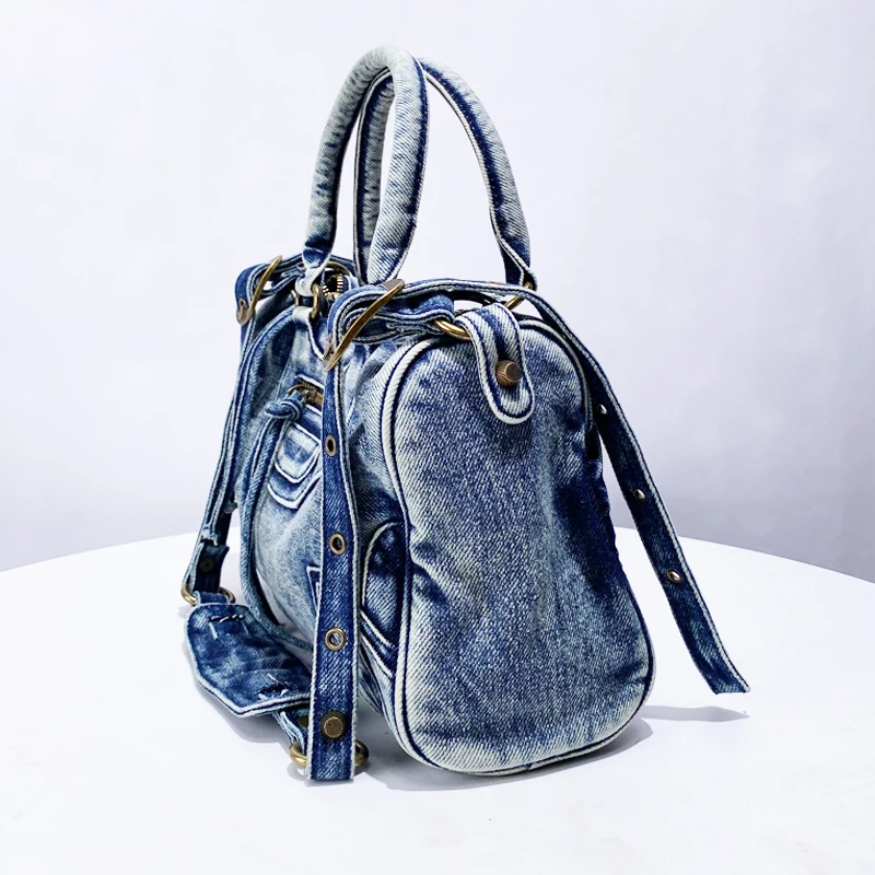 Everly Denim Crossbody Tasche