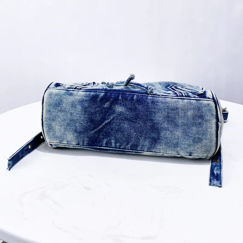 Everly Denim Crossbody Tasche