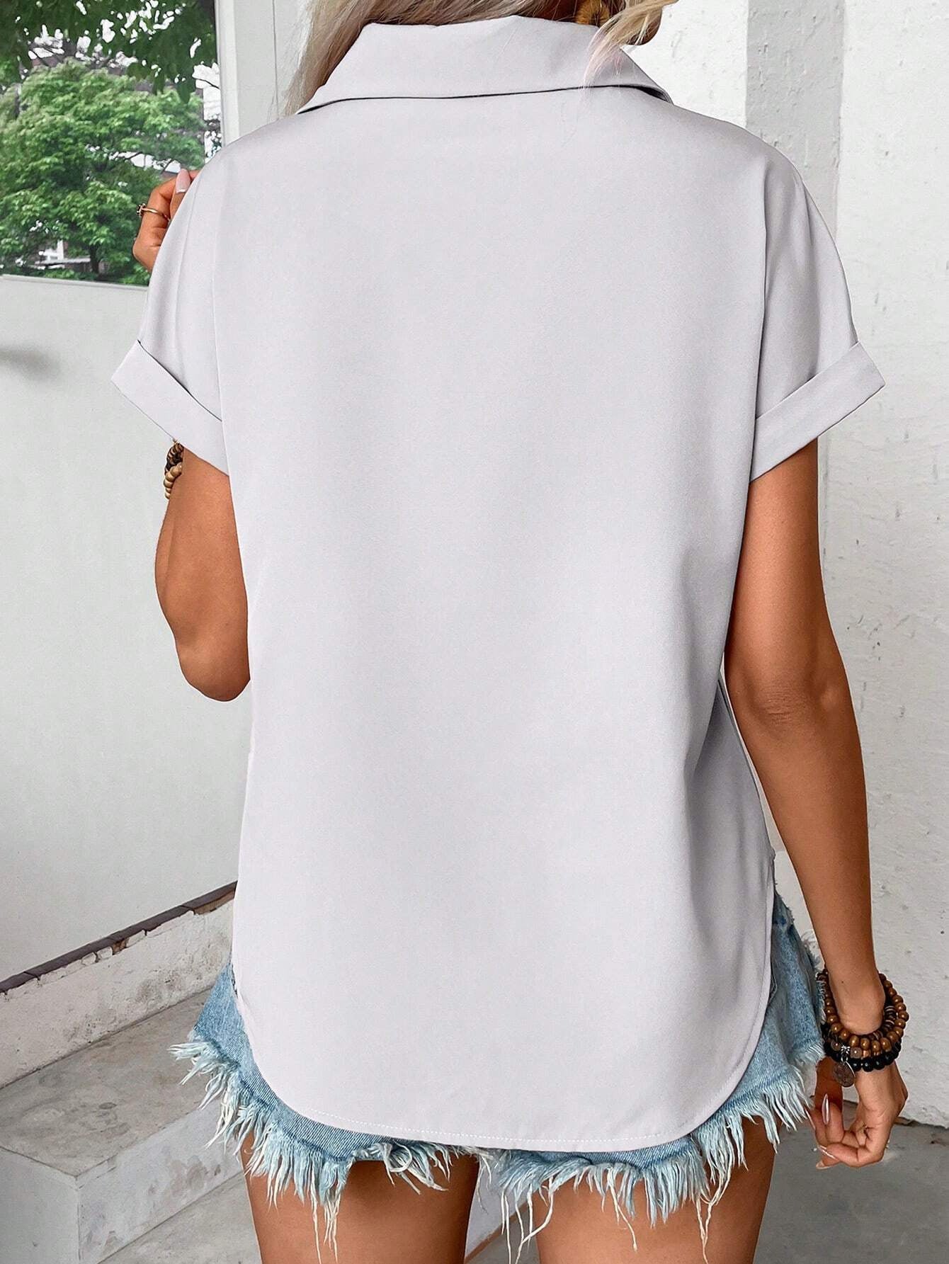 Hemdbluse mit Falteneinsatz | Kurzarm | Strukturiert & Feminin