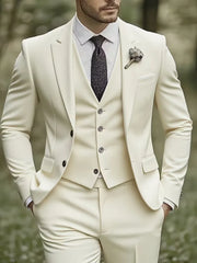 Slim-Fit-Dreiteiler für Herren – Eleganter, formeller Stil mit glänzender Oberfläche – Beige