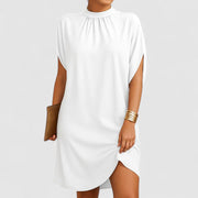 Elegantes Sommerkleid für Frauen mit Rüschen und Schulterausschnitten – Weiß