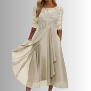 Elegantes Spitzenkleid für Frauen – Zeitloses Design für besondere Anlässe – Creme