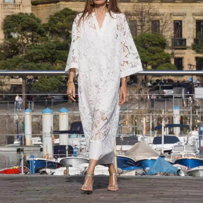 Spitzenkleid mit Stehkragen | Halbtransparenter Look | Elegante Leichtigkeit