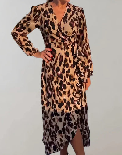 Calandra – kleid mit leopardenmuster und langen armeln