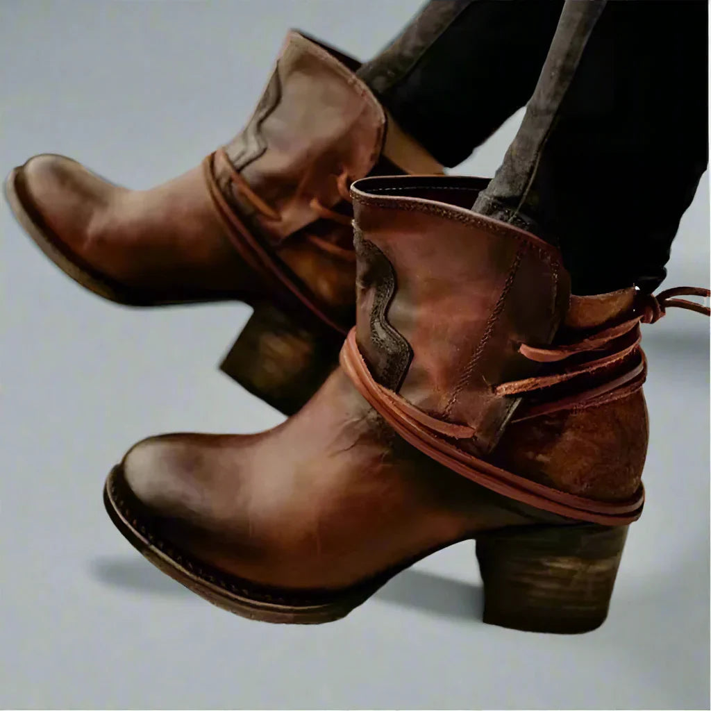 Damaris | Vintage Western Boots für unvergleichlichen Stil