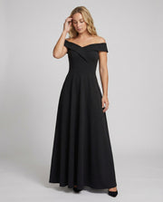 Heidi-Mode | Elegantes Off-Shoulder Langes Catwalk Abendkleid – Schwarz