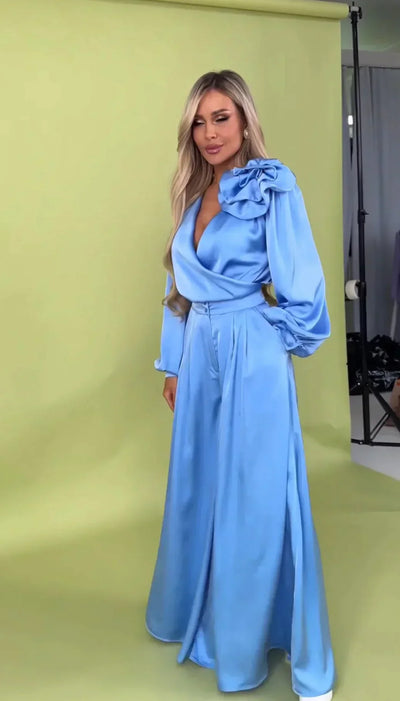 Eleganter Jumpsuit mit Blütendetail | Weiblich & Ausdrucksstark | Perfekt für Events