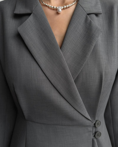 Blazerkleid mit Faltenrock