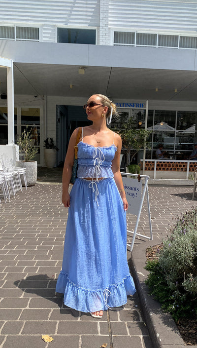 Zweiteiler mit Volants | Spaghettiträger | Luftiger Maxirock