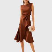 Stella - Stilvolles ärmelloses Midikleid – Braun