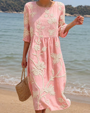 Teresa - Elegantes besticktes Midikleid – Rosa