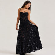 Jazmine - Elegantes, figurbetontes Maxikleid – Schwarz