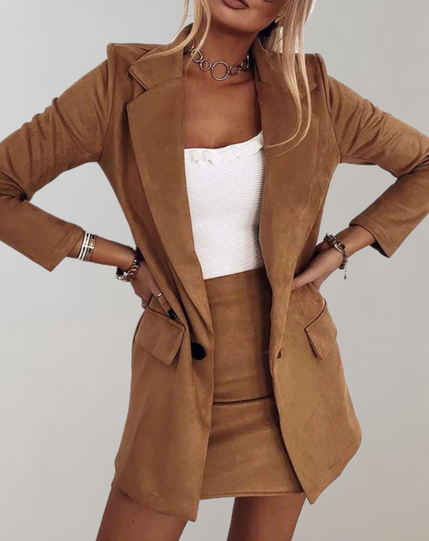 Elegantes Zweiteiler-Set mit Blazer und Rock für Damen