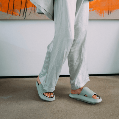 Slide-Sandale mit Strukturband | Extra-Sohle | Bequem & Modern