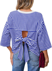 Damen Gestreiftes Oversize-Shirt mit Rückenausschnitt und Schleifenbindung Nord Taschen – Blau
