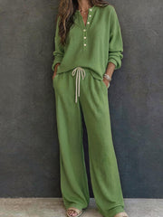 Damen Waffelstrick-Loungewear-Set mit Henley-Oberteil und weiter Kordelbundhose Nord Taschen – Grün