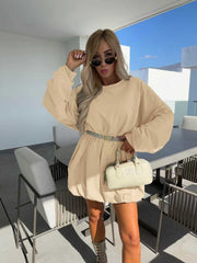 Damen Sweatkleid mit Ballonärmeln und Taillengürtel Nord Taschen – Apricot - Sofortversand