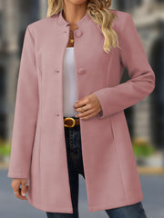 Damen Taillierter Stehkragen-Mantel mit stoffbezogenen Knöpfen Nord Taschen – Rosa