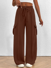 Damen Weite Cargo-Loungehose mit Tunnelzugbund und aufgesetzten Pattentaschen Nord Taschen – Kaffeebraun - Sofortversand