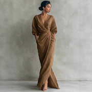 Damen Wickel-Maxikleid aus Leinenmix mit tiefem V-Ausschnitt und Ballonärmeln Nord Taschen – Khaki