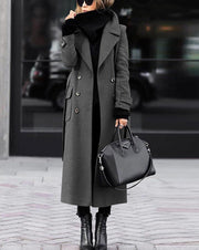 Damen Langer Doppelreihiger Wollmix-Mantel mit markantem Revers und Pattentaschen Nord Taschen – Grau