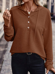 Damen Texturierter Kapuzenpullover mit Knopfleiste und Oversize-Schnitt Nord Taschen – Kaffeebraun