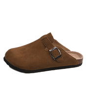 Luke | Bequemer Herren-Clog aus Wildleder mit ergonomischem Fußbett – Braun