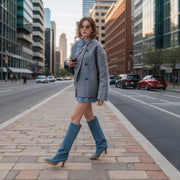Damen Cropped Bouclé-Boxyjacke im Doppelreiher mit überschnittener Schulter Nord Taschen – Grau