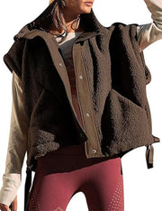 Damen Oversized Teddyweste mit Stehkragen, Druckknopfverschluss und Tunnelzug Nord Taschen – Kaffeebraun