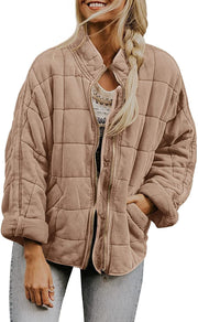 Damen Oversize Steppjacke mit Reißverschluss und Eingrifftaschen Nord Taschen – Hellkhaki