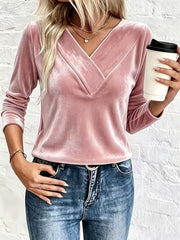 Damen Velours-Longsleeve mit überlappendem V-Ausschnitt und femininer Drapierung Nord Taschen – Rosa