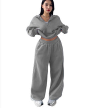 Damen Cropped Oversize-Sweatshirt mit halbem Reißverschluss und weite High-Waist Jogginghose Set Nord Taschen – Hellgrau – Versand am selben Tag