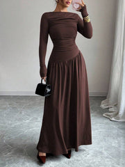 Damen Maxikleid mit gerafftem Oberteil, tailliertem Bund und Langarm Nord Taschen – Kaffeebraun