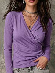 Damen Wickelshirt mit geraffter Seitennaht und V-Ausschnitt Nord Taschen – Taro-Lila