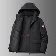 Herren gefütterte Softshell-Winterjacke mit Kapuze und Multifunktionstaschen – Schwarz
