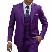Herren nan dreiteiliges Slim-Fit Anzugset mit Weste, schmalem Revers und taillierter Silhouette - Vittorelli – Violett