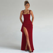 Valentina | Elegantes Maxikleid mit femininem Rückendesign – Rot
