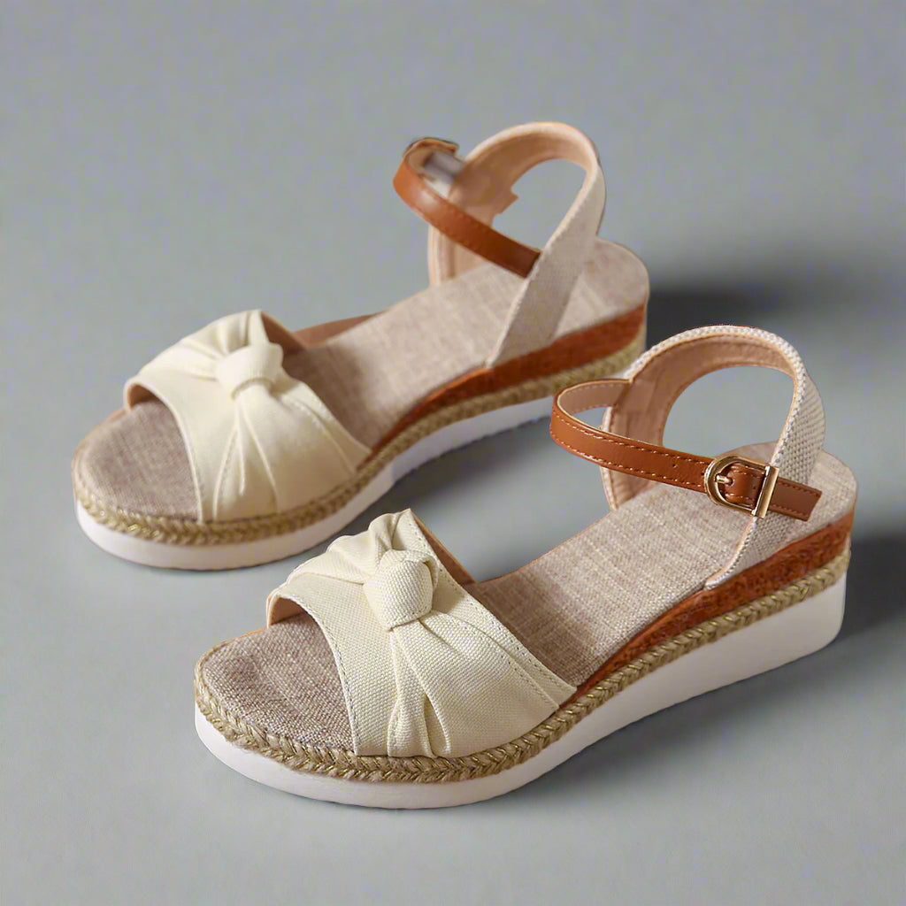 Regina | Einzigartige Sommer Sandalen