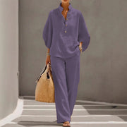 Damen Leichtes Leinen-Loungewear-Set mit Stehkragen Knopfleiste und weitem Marlene-Schnitt Nord Taschen – Violett