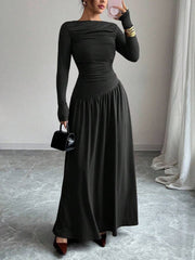 Damen Maxikleid mit gerafftem Oberteil, tailliertem Bund und Langarm Nord Taschen – Schwarz