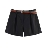 Damen High-Waist Shorts mit elegantem Faltenwurf und schmalem Gürtel – Schwarz