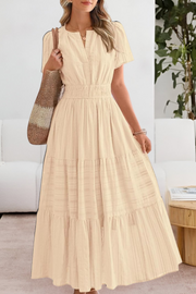 Isyara | Luftiges Boho-Charm Kleid – Apricot