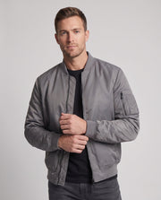 Herren Isolierte MA-1 Bomberjacke im Utility-Look mit Armtasche und Rippbund Nord Taschen – Weinrot