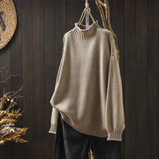 Oriane - Strukturierter Stehkragenpullover – Khaki