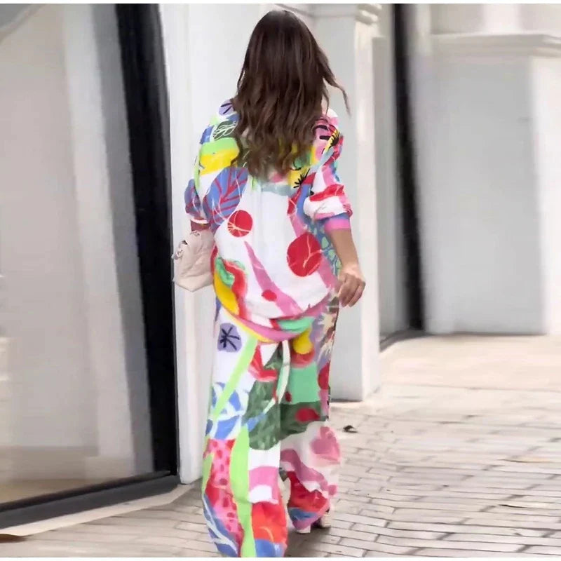 Zweiteiler mit abstraktem Print | Farbenfroh & Lässig | Sommerlicher Statement-Look