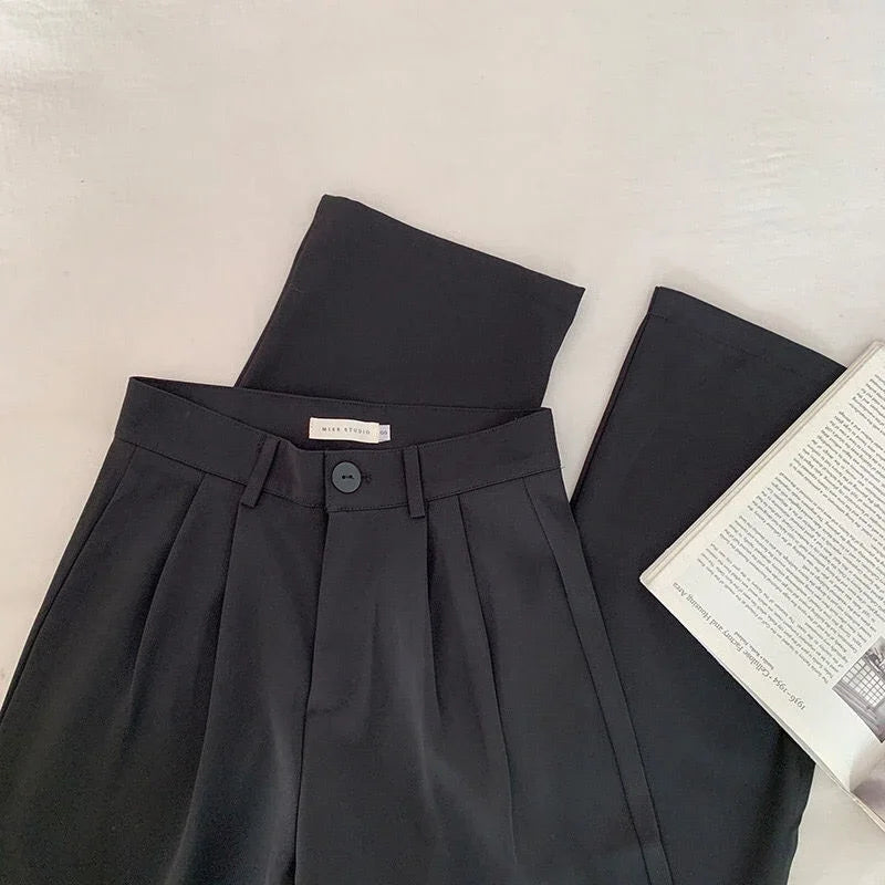 Frida Anzughose mit Bundfalten High Waist