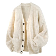 Galienne - Oversize-Strickjacke mit V-Ausschnitt in Soft-Touch-Qualität – Aprikose